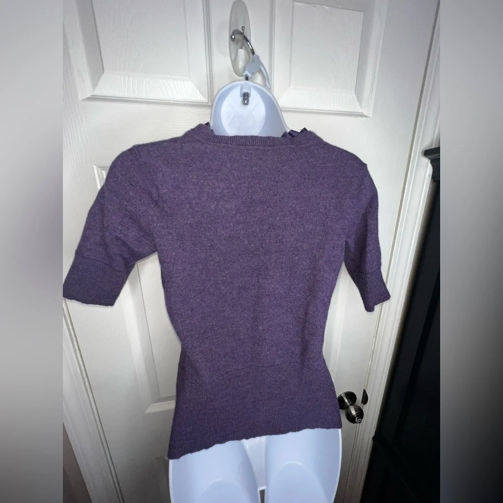 Tweeds Women’s Small 100% Italian Merino Wool Ruffle Collar Purple Sweater Top S